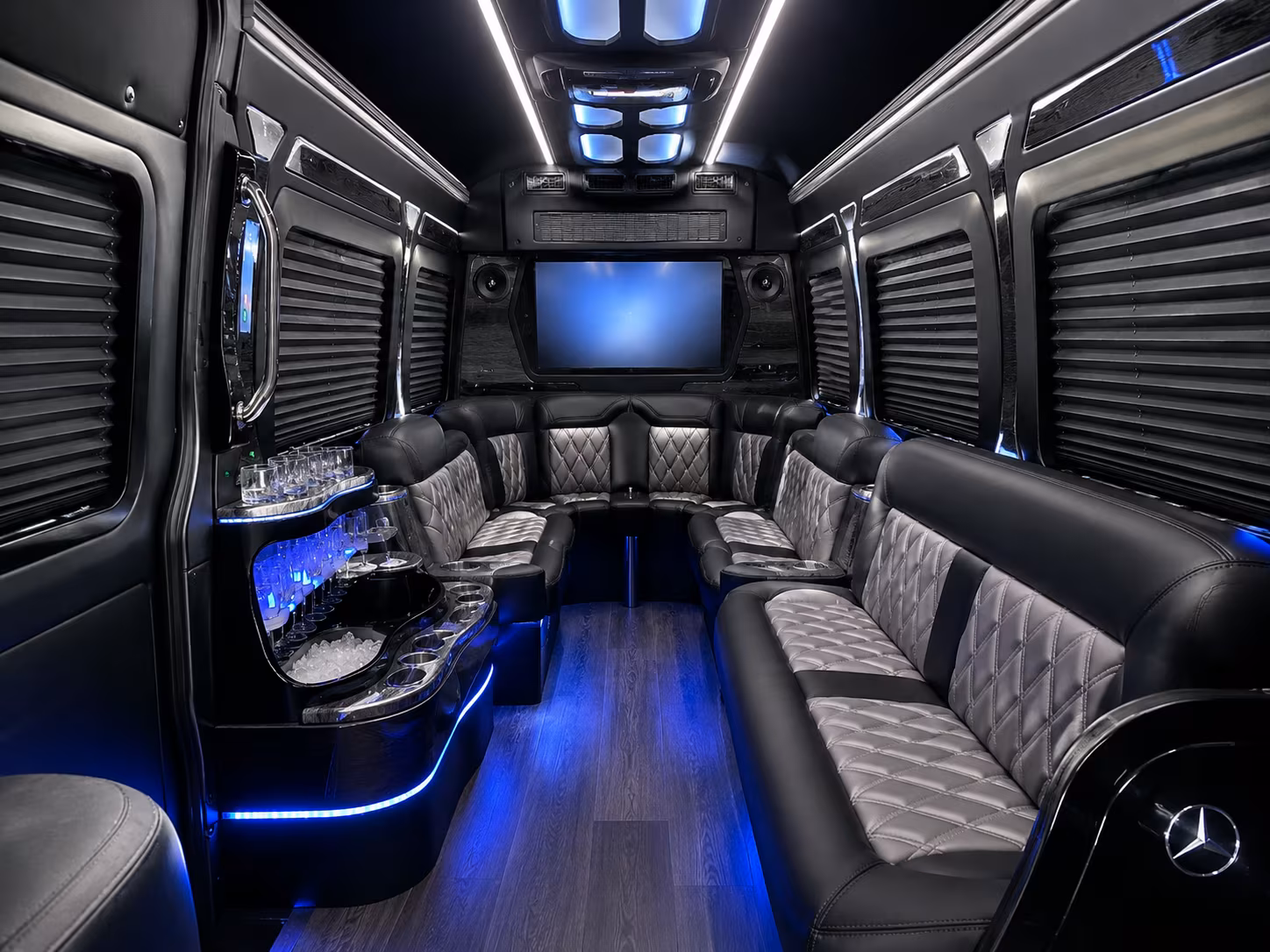with riversidecharterbusservices com you ll find airport transportation to john wayne airport and beyond